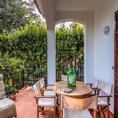 Villa Fontane Bianche Βίλα