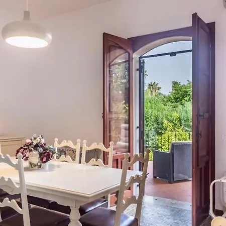Βίλα Villa Fontane Bianche